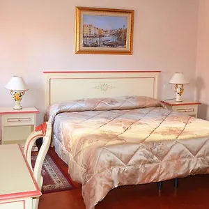 Guest house Holidays, Venice
